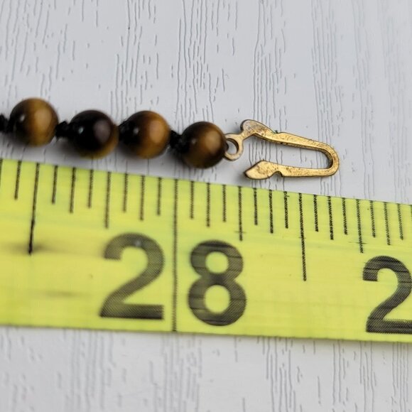 Vintage Tiger's Eye Graduated Necklace 28 Inch Gold-Tone Filigree Box Clasp - Picture 11 of 12